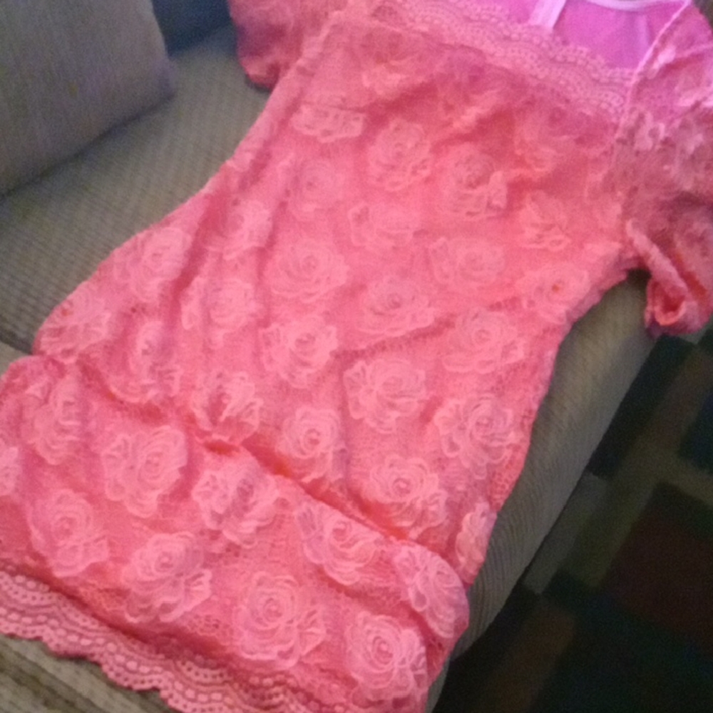 Pink Lace Dress Dont Have Tag Maybe Large Good Condition